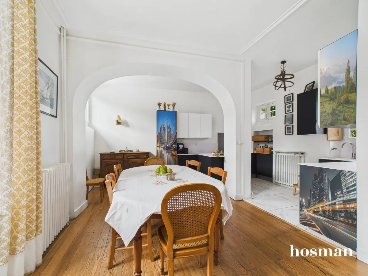 Maison de 165.0 m² à Nantes