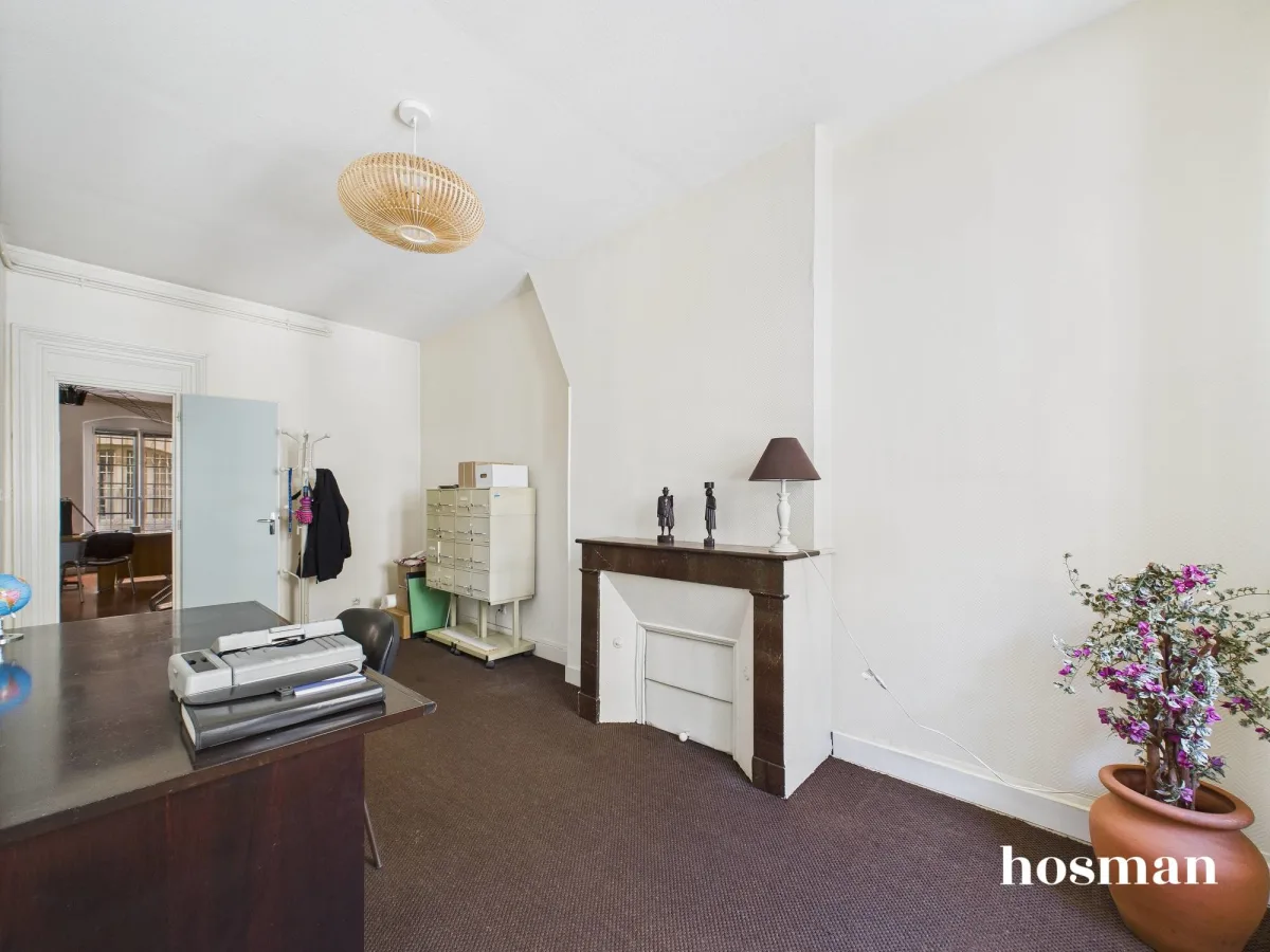 Appartement de 126.0 m² à Bordeaux