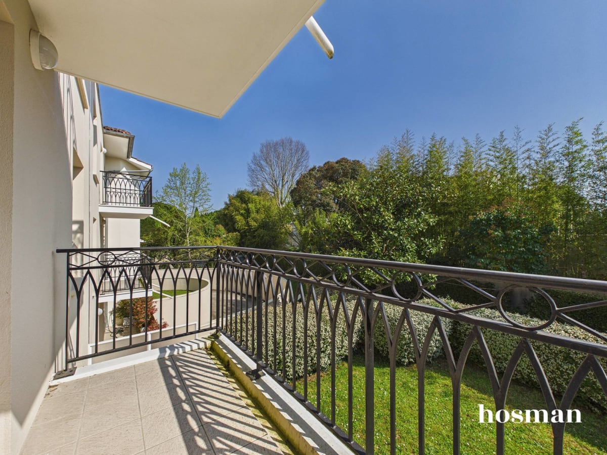 Appartement de 106.0 m² à Bordeaux