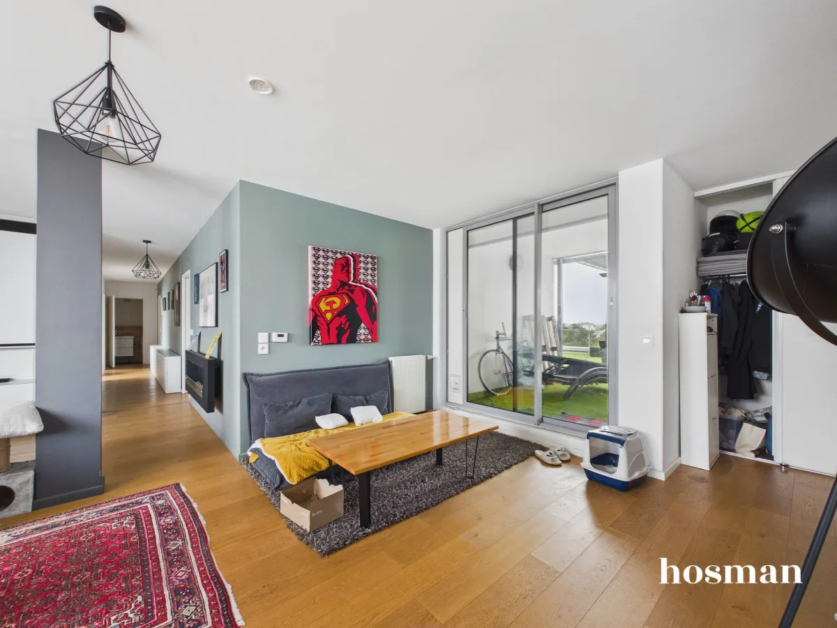 Appartement de 107.0 m² à Bordeaux