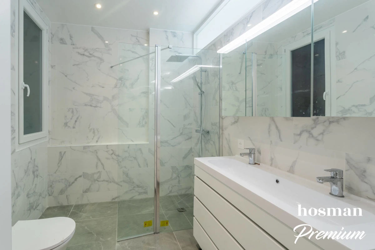 Appartement de 150.0 m² à Paris