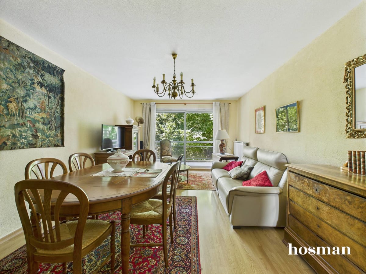 Appartement de 75.99 m² à Talence