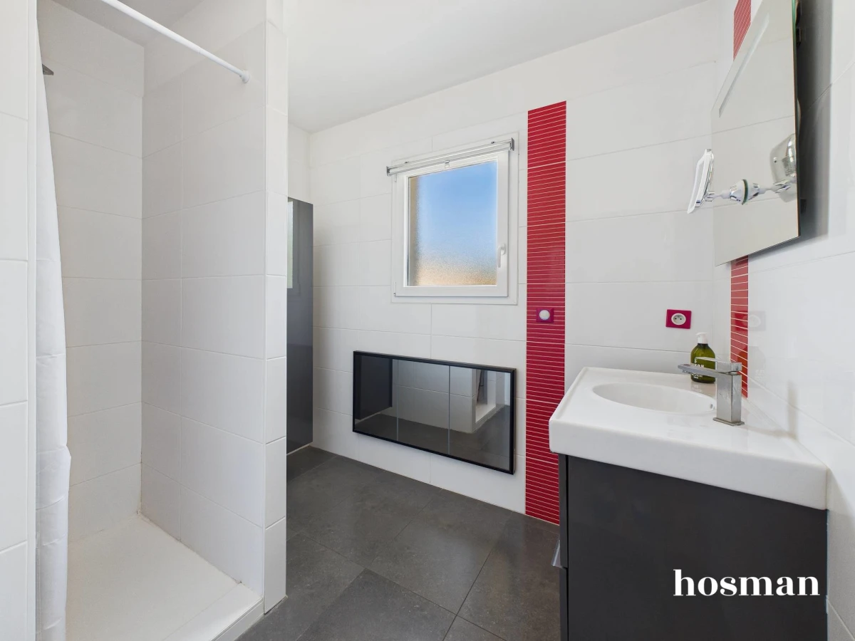 Maison de 167.0 m² à Mérignac