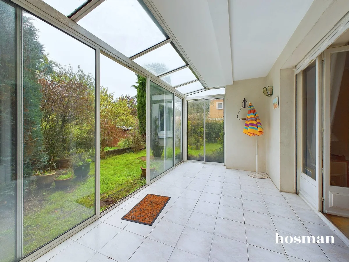 Appartement de 111.9 m² à Mérignac