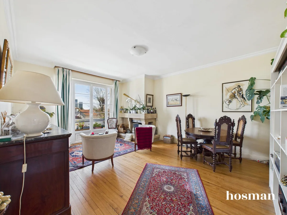 Appartement de 84.05 m² à Bordeaux