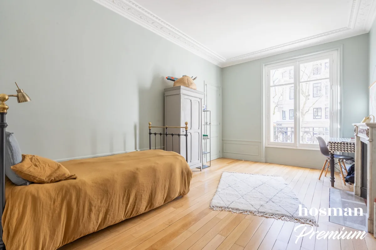 Appartement de 178.0 m² à Neuilly-sur-Seine
