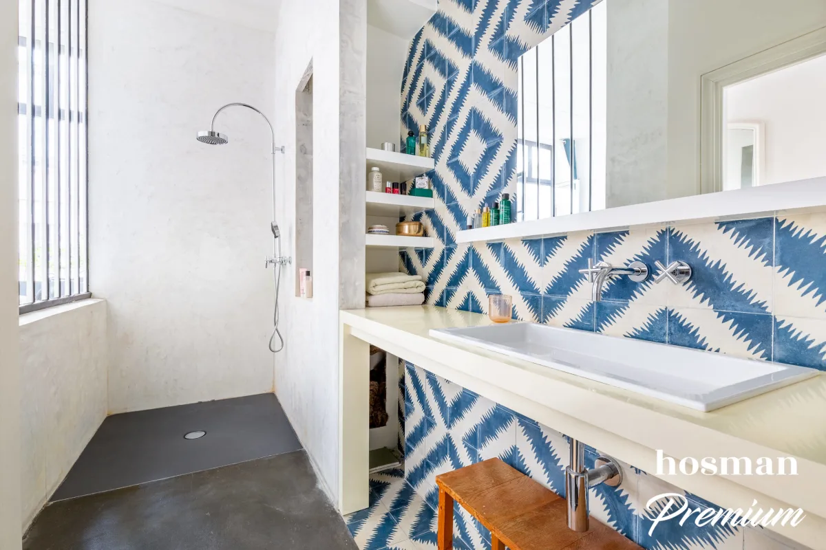 Appartement de 145.0 m² à Paris