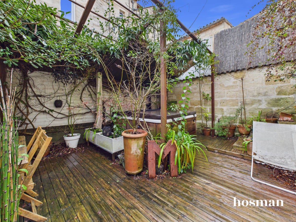 Maison de 98.0 m² à Bordeaux