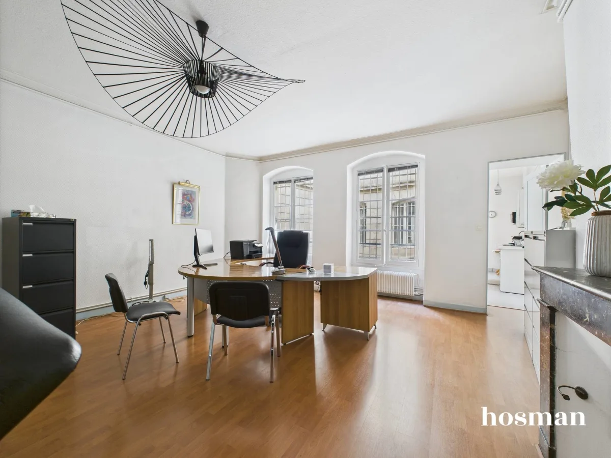 Appartement de 126.0 m² à Bordeaux