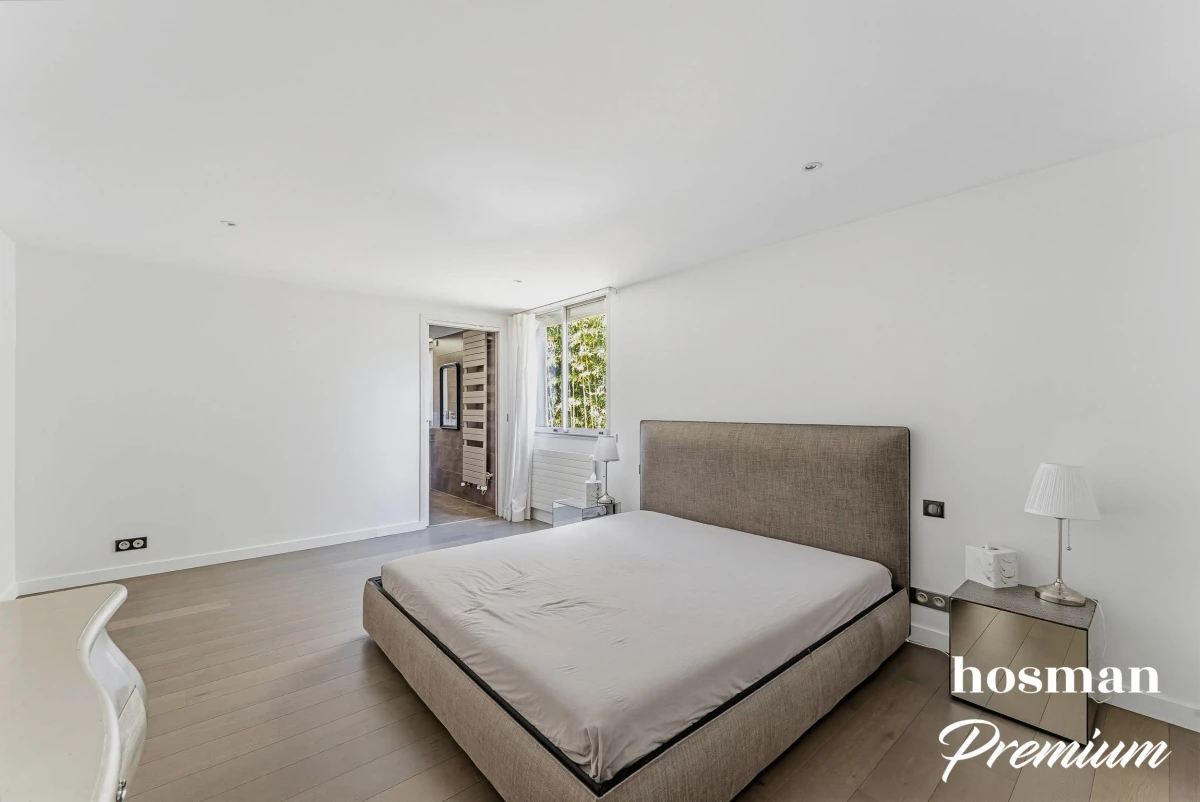 Maison de 212.0 m² à Mérignac