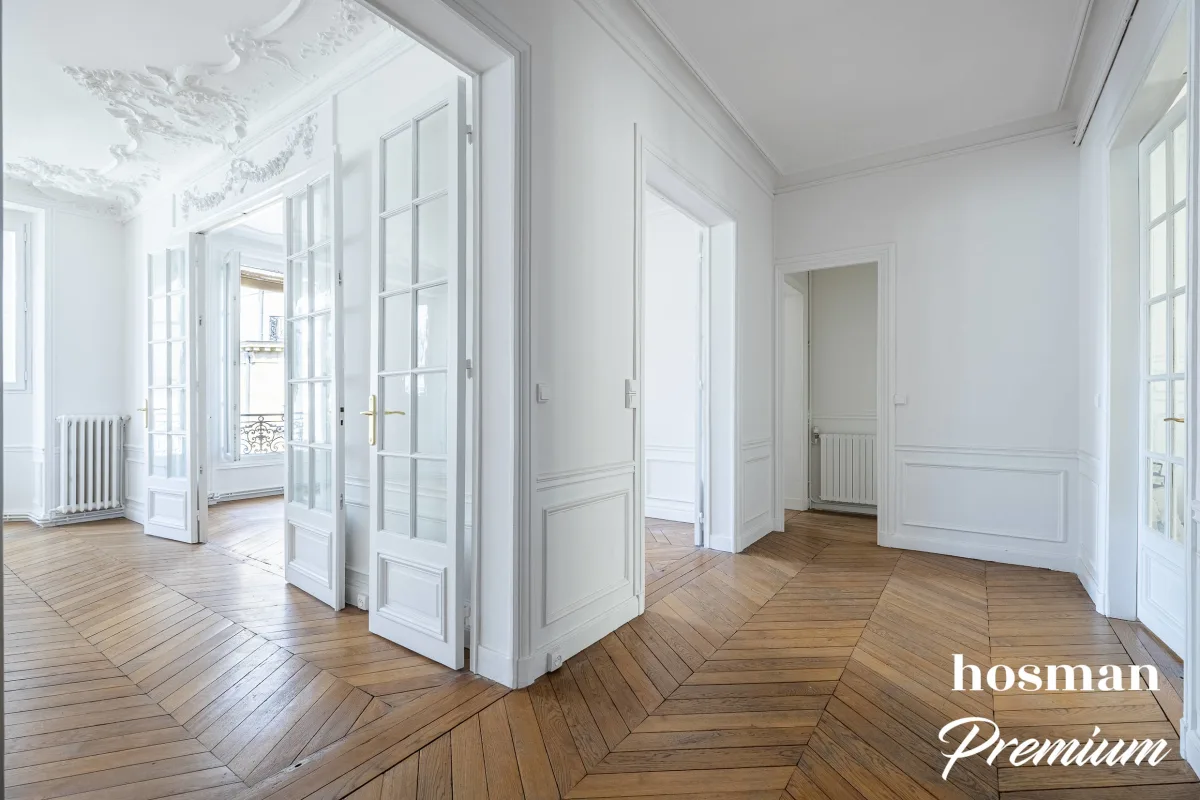 Appartement de 121.0 m² à Paris