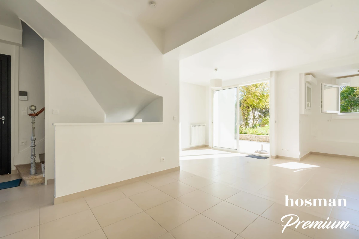 Maison de 161.43 m² à Suresnes