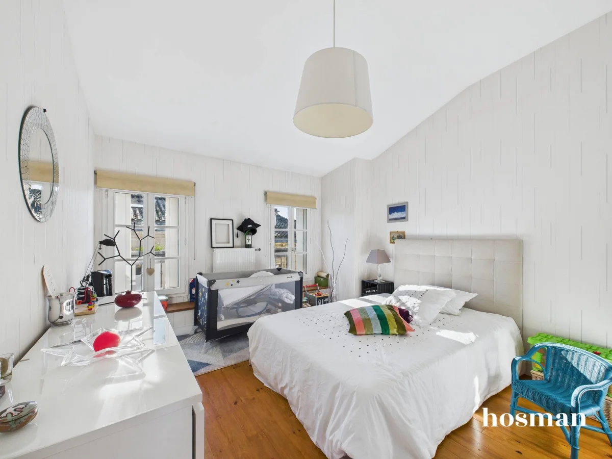 Maison de 140.0 m² à Bordeaux