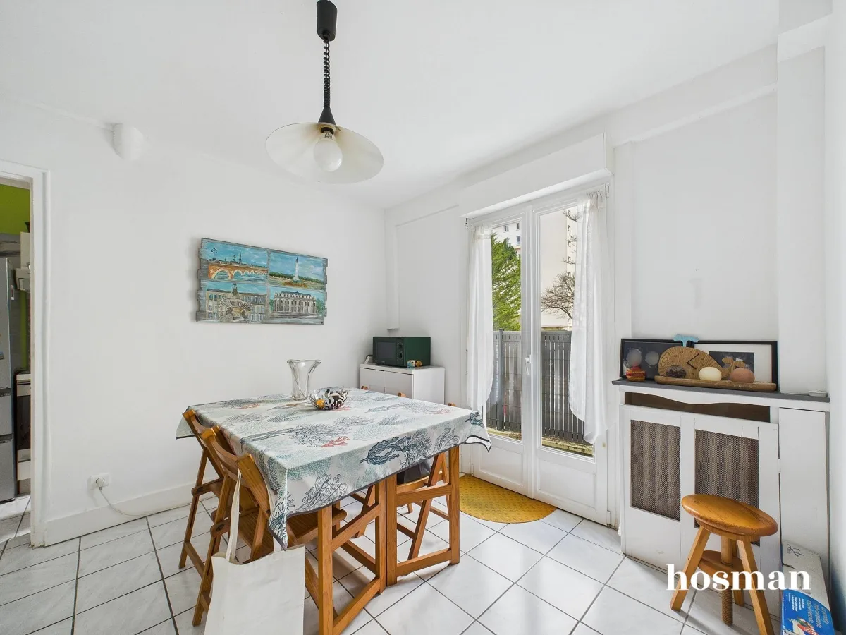 Maison de 96.0 m² à Bordeaux