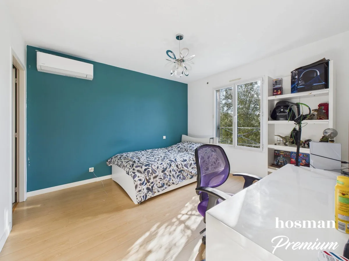 Maison de 220.0 m² à Bruges