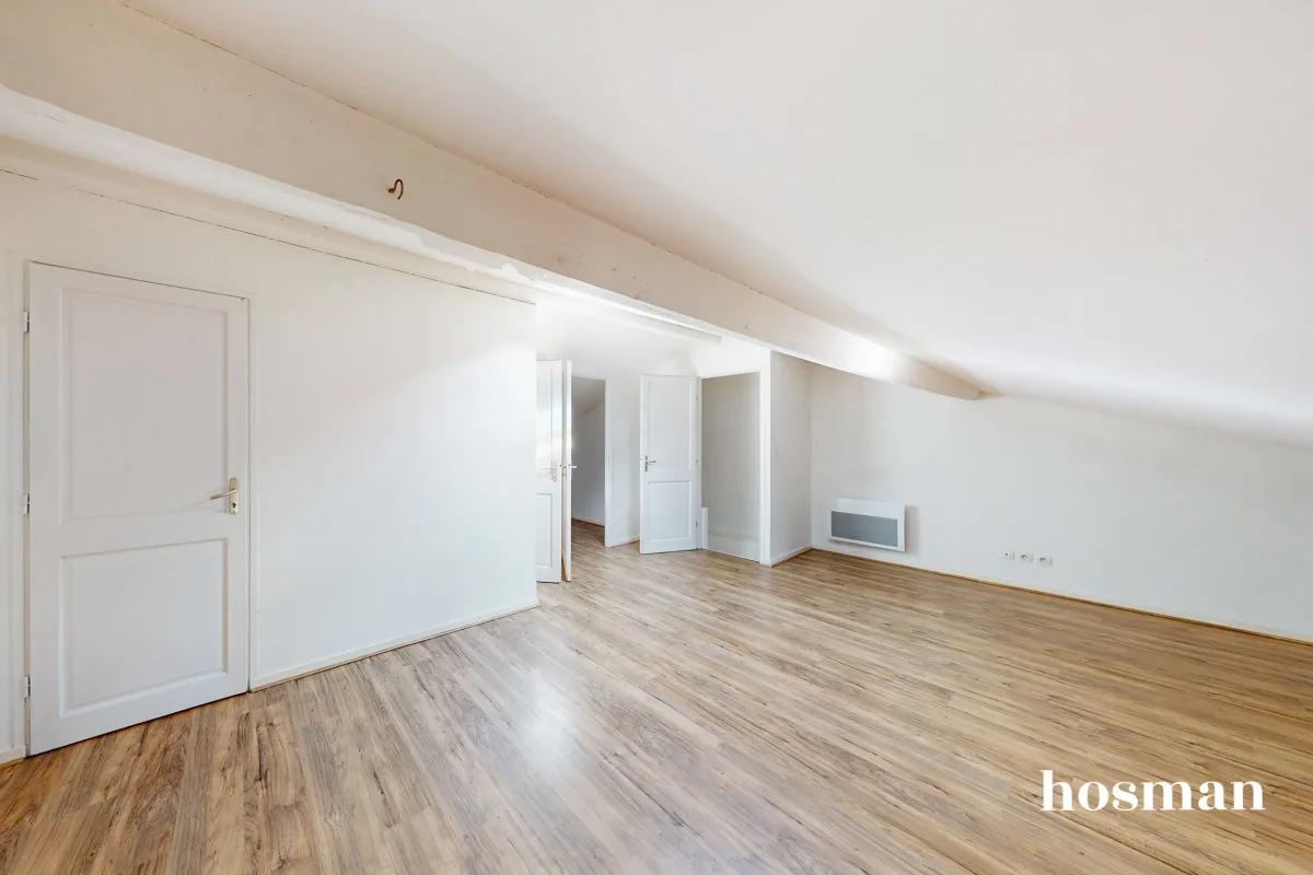 Appartement de 138.4 m² à Bordeaux