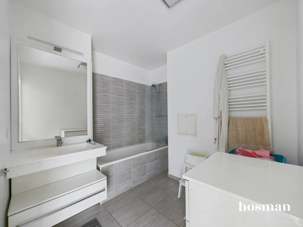 Appartement de 101.59 m² à Cergy