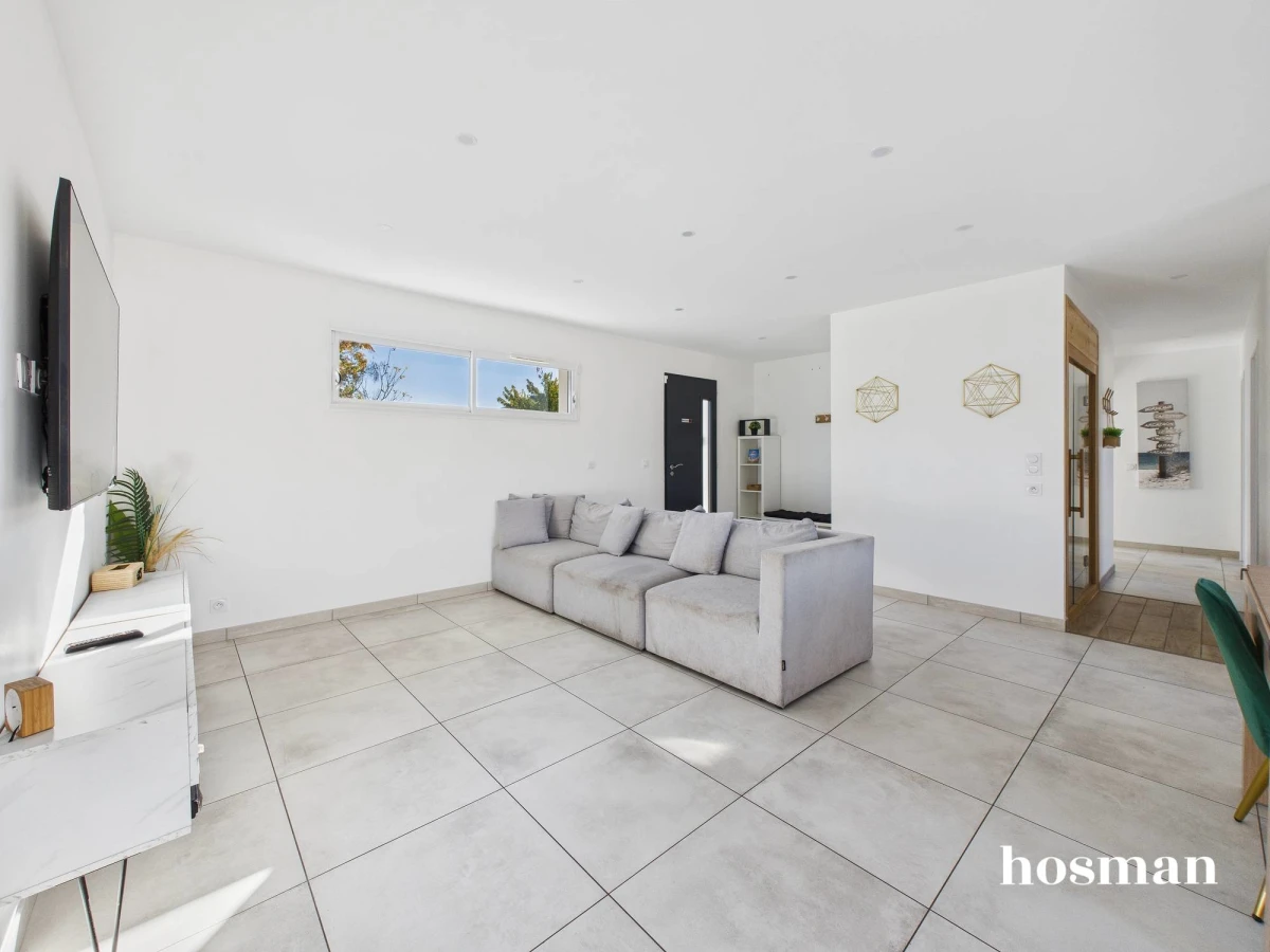 Maison de 106.0 m² à Ambarès-et-Lagrave