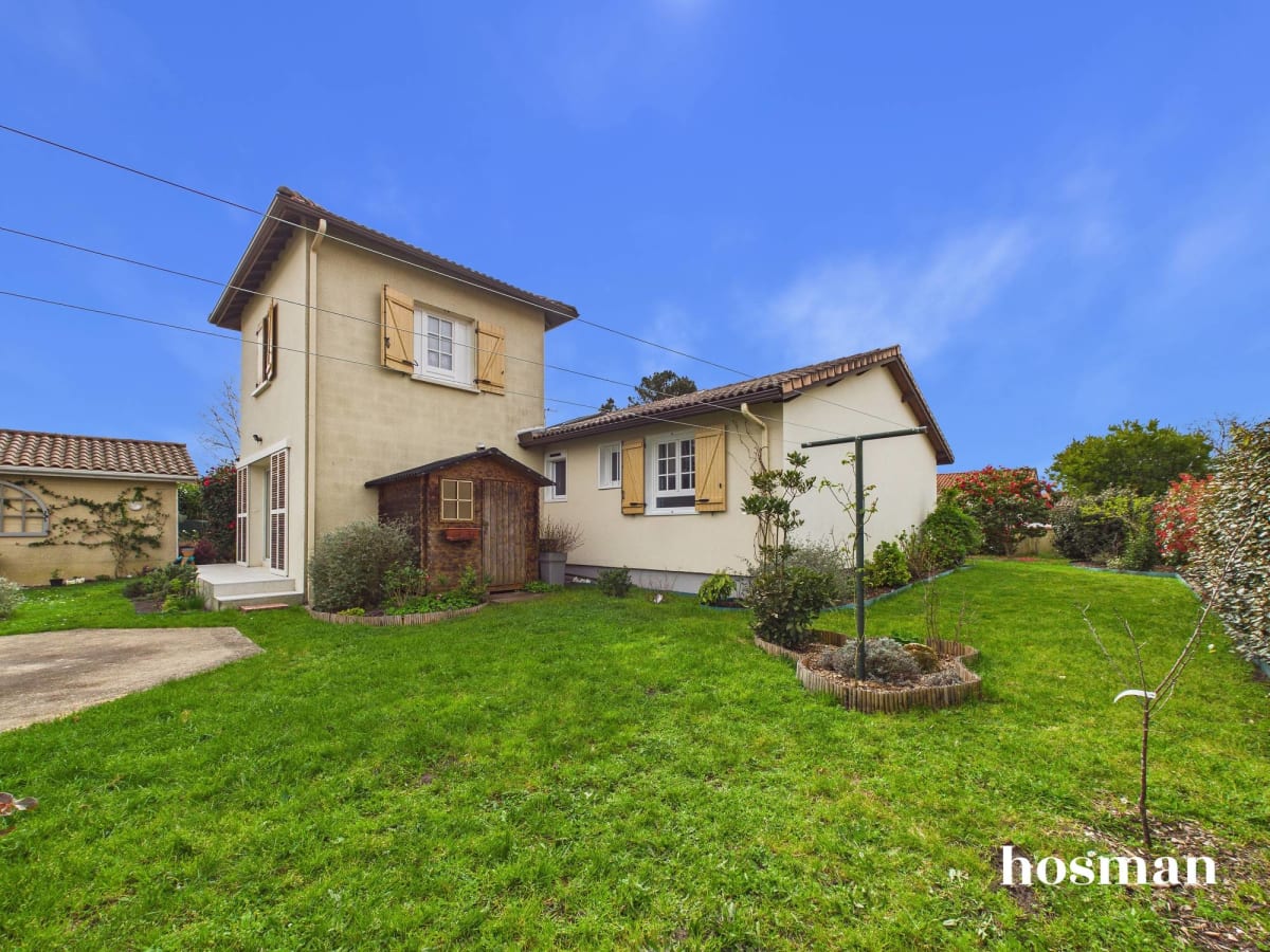 Maison de 139.0 m² à Saint-Médard-en-Jalles