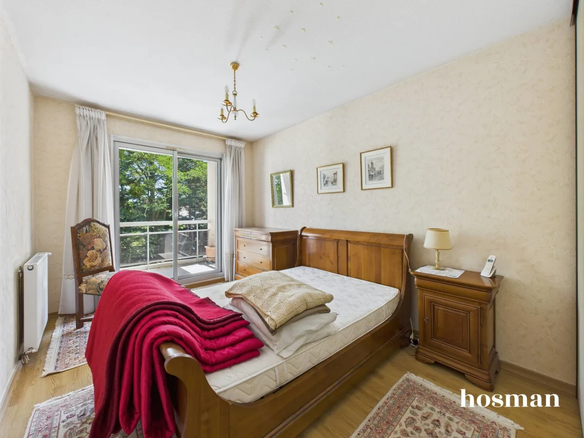 Appartement de 75.99 m² à Talence