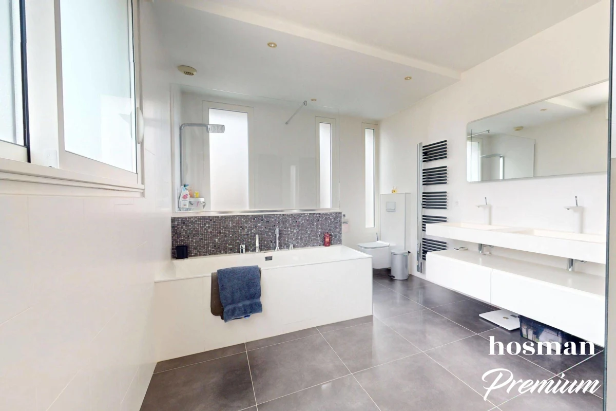 Maison de 298.0 m² à Mérignac