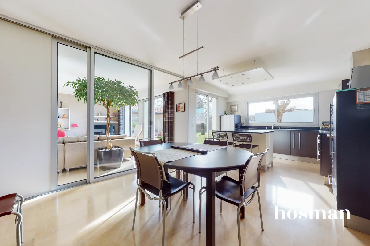 Maison de 157.01 m² à Saint-Sébastien-sur-Loire