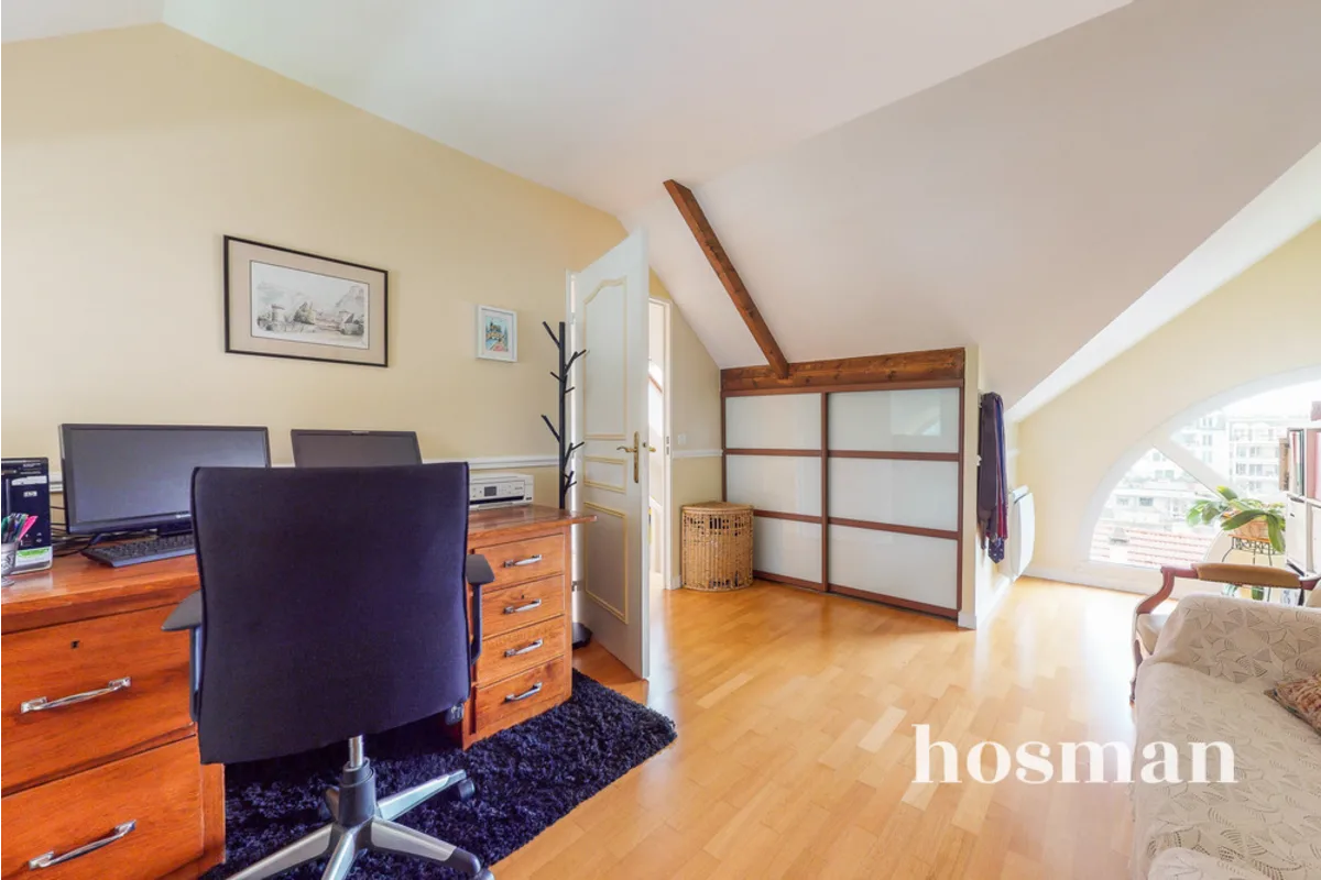 Appartement de 104.28 m² à Le Plessis-Robinson