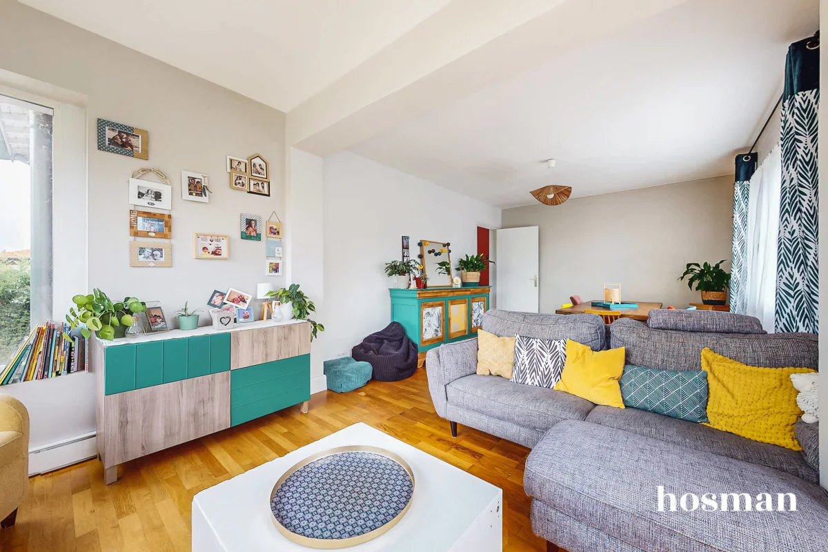 Maison de 170.42 m² à Meyzieu