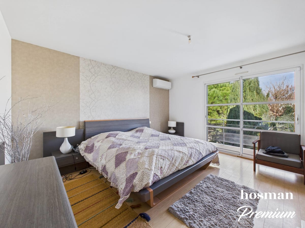 Maison de 220.0 m² à Bruges