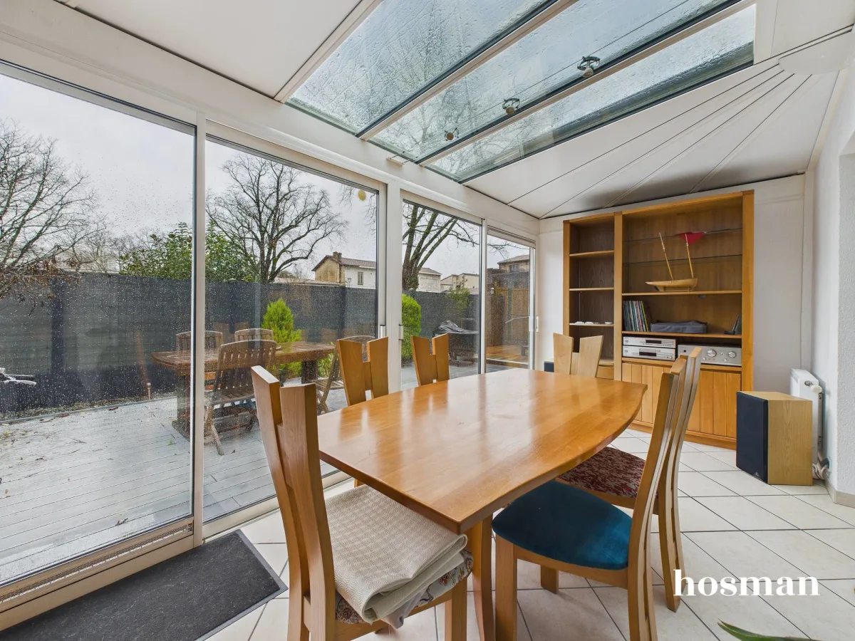 Maison de 110.0 m² à Mérignac