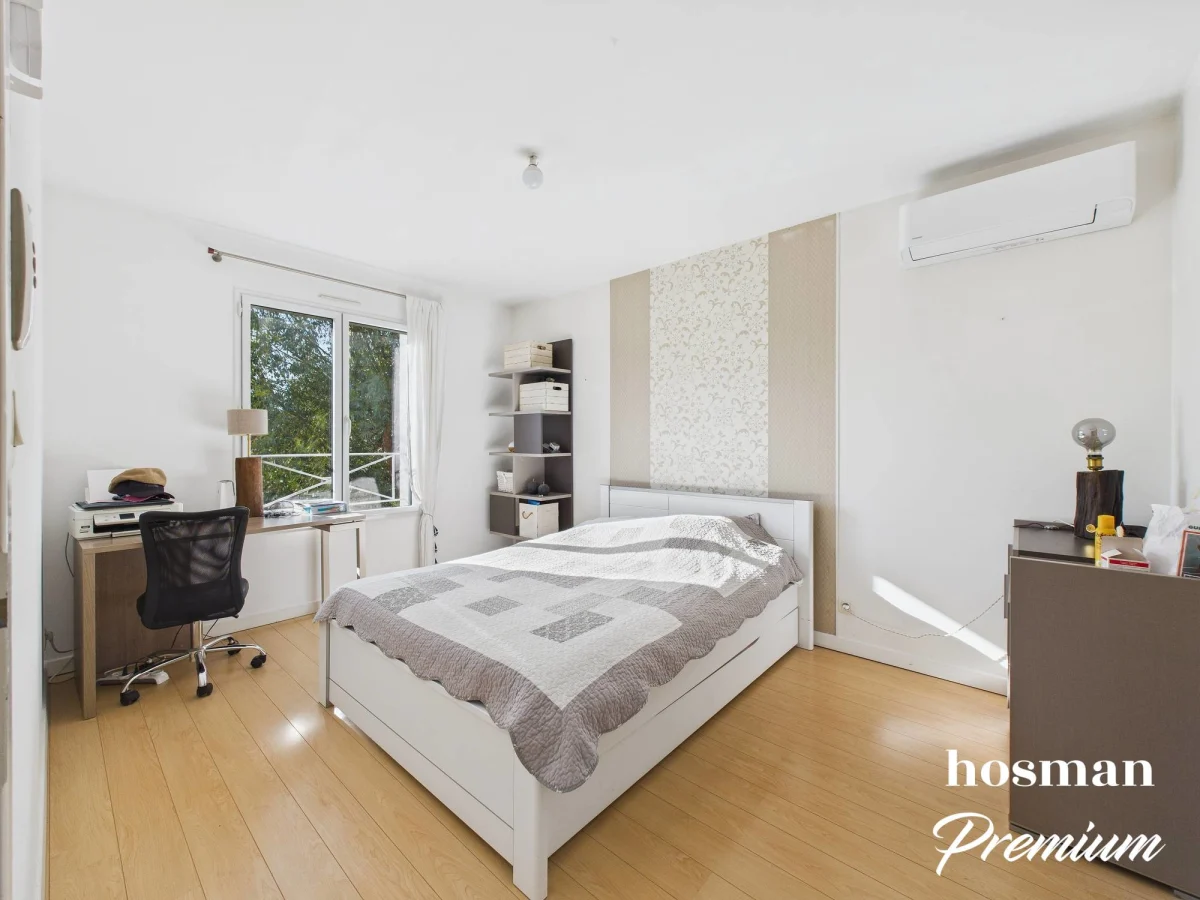 Maison de 220.0 m² à Bruges