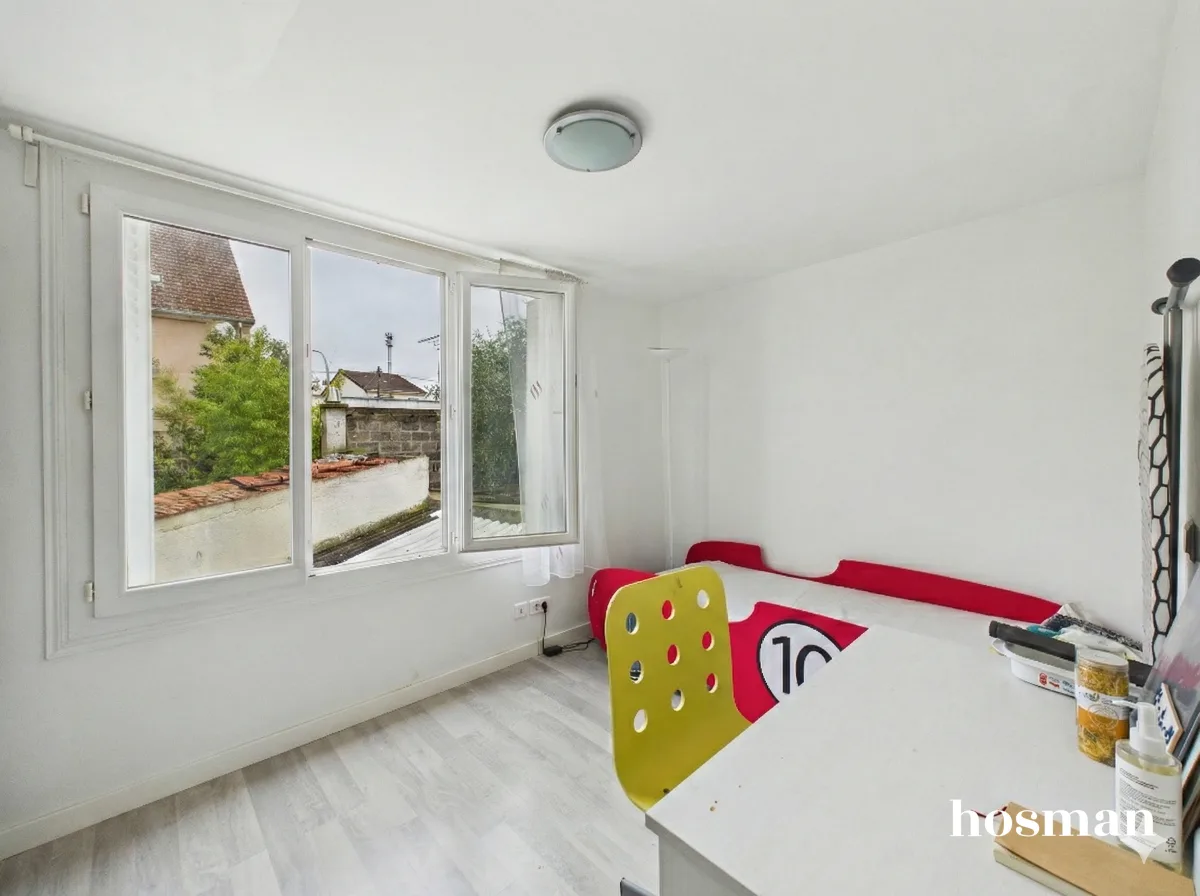 Maison de 119.42 m² à La Courneuve