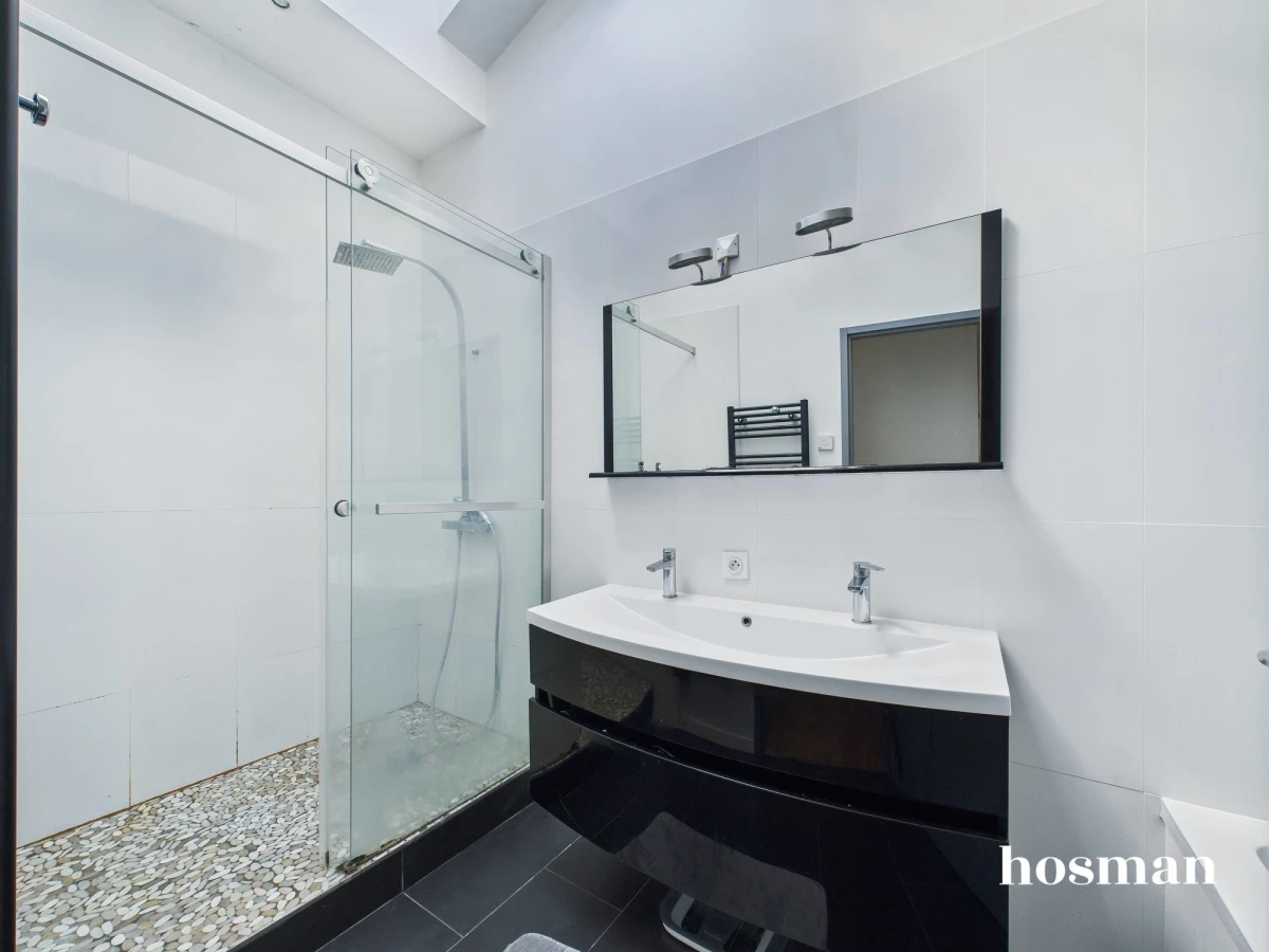 Maison de 100.0 m² à Bordeaux