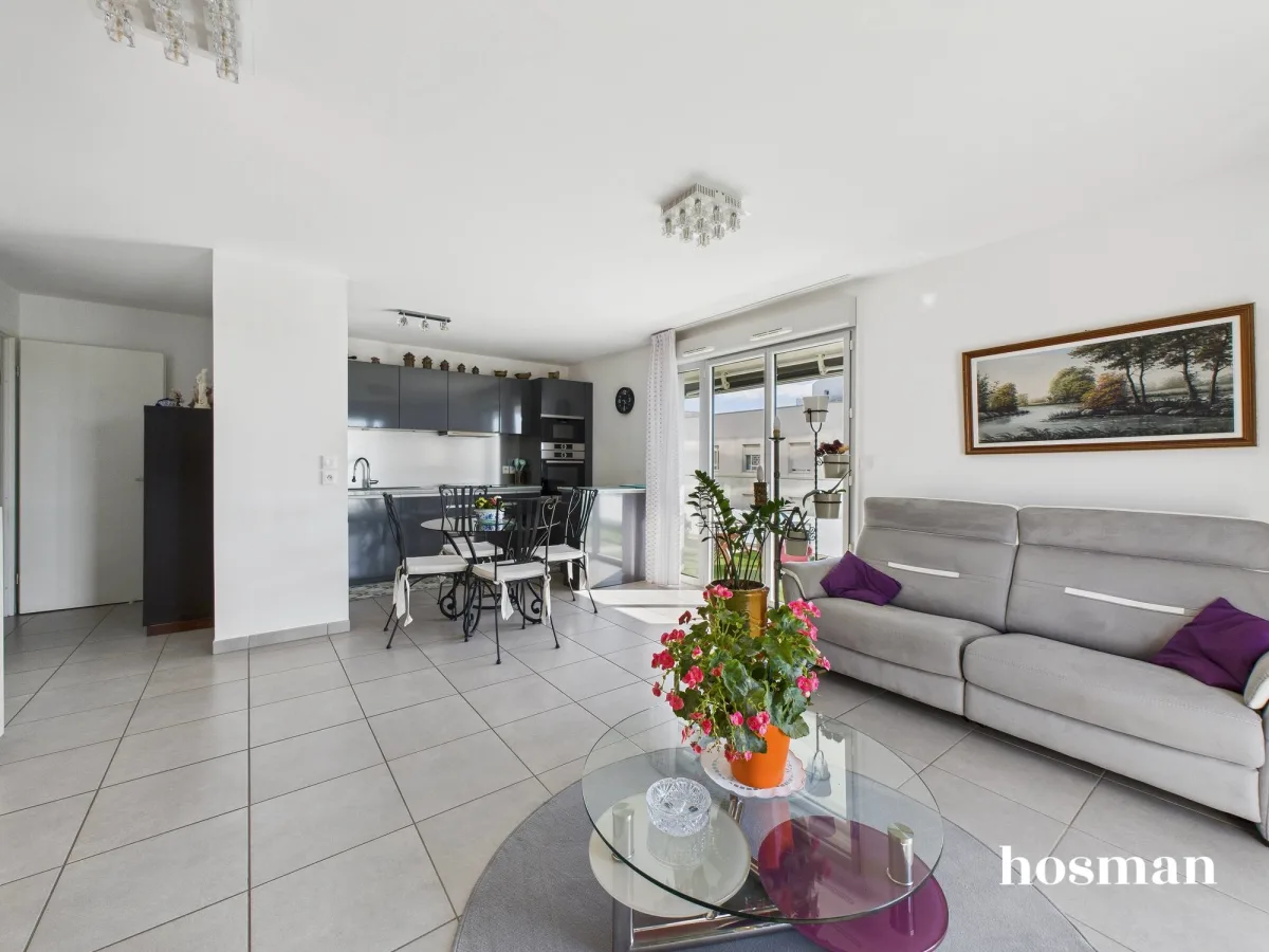 Appartement de 97.07 m² à Bordeaux