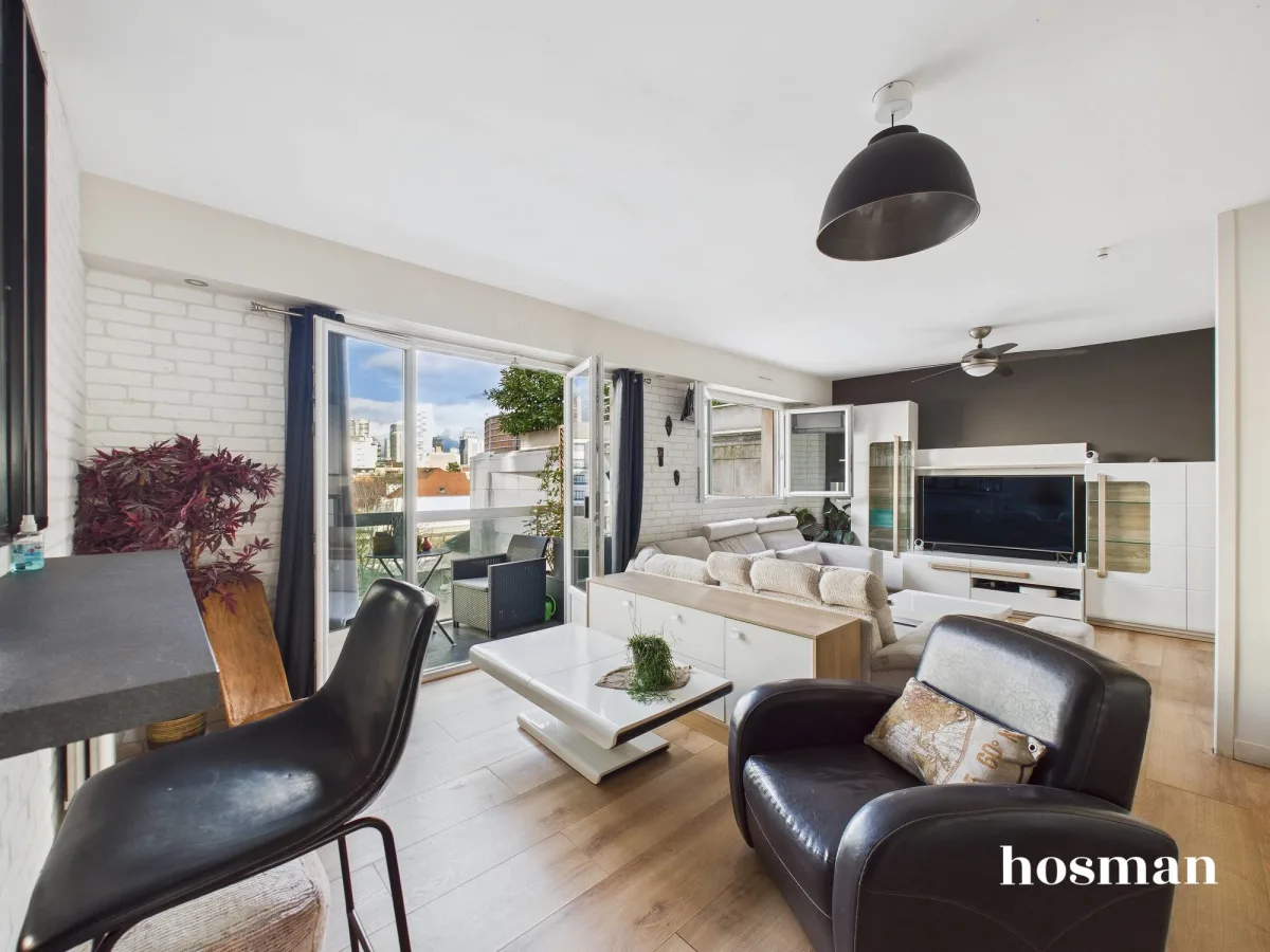 Appartement de 85.0 m² à Suresnes