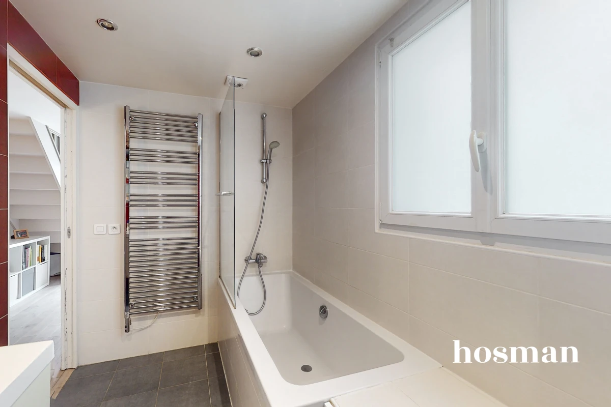 Maison de 88.0 m² à Suresnes