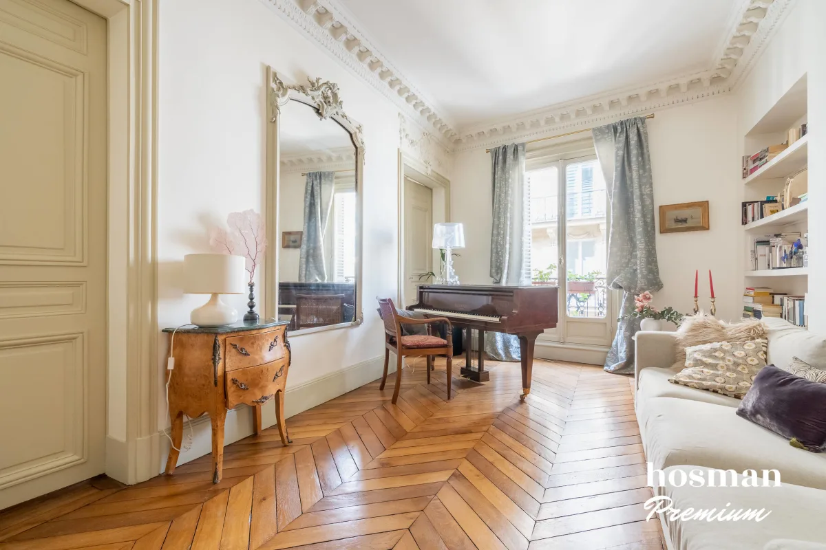 Appartement de 123.37 m² à Paris