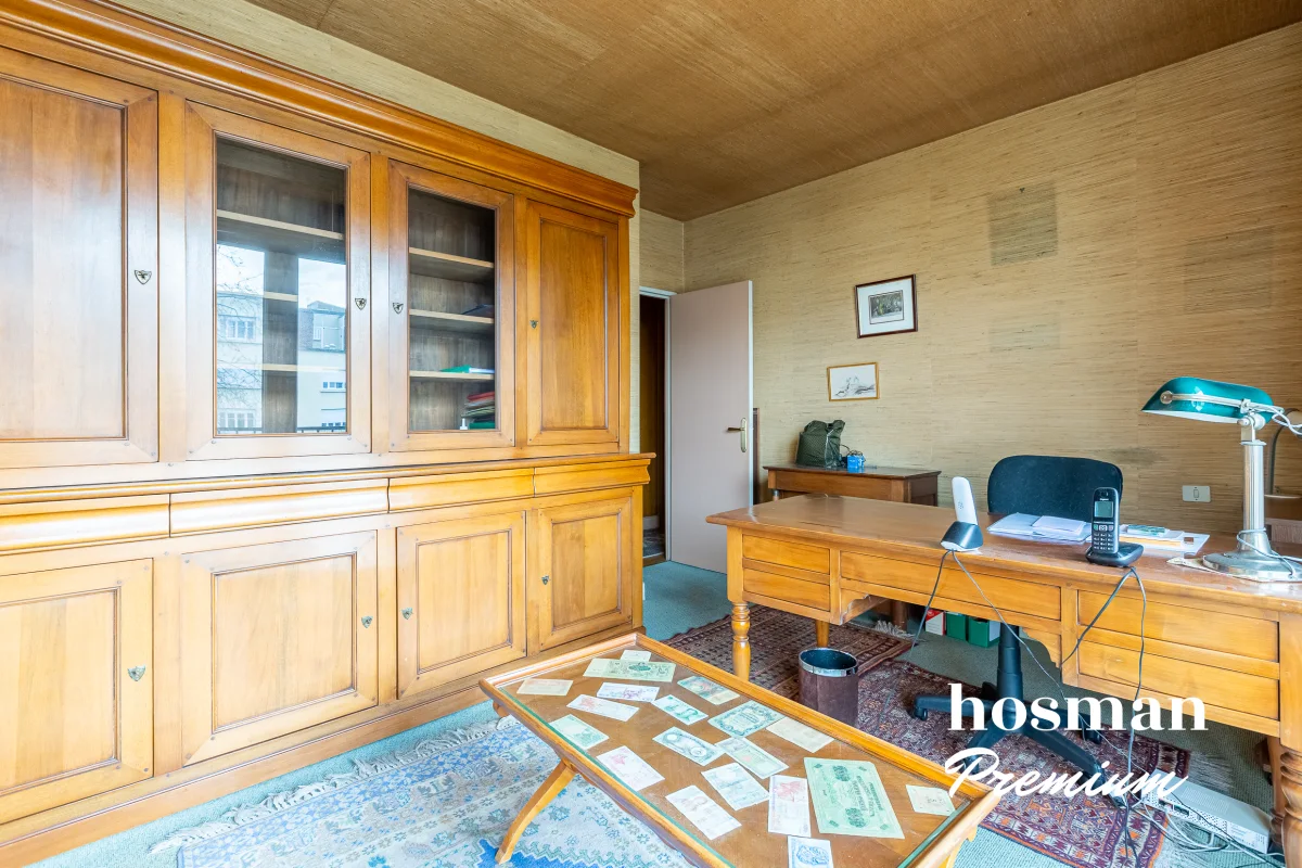 Appartement de 127.0 m² à Courbevoie