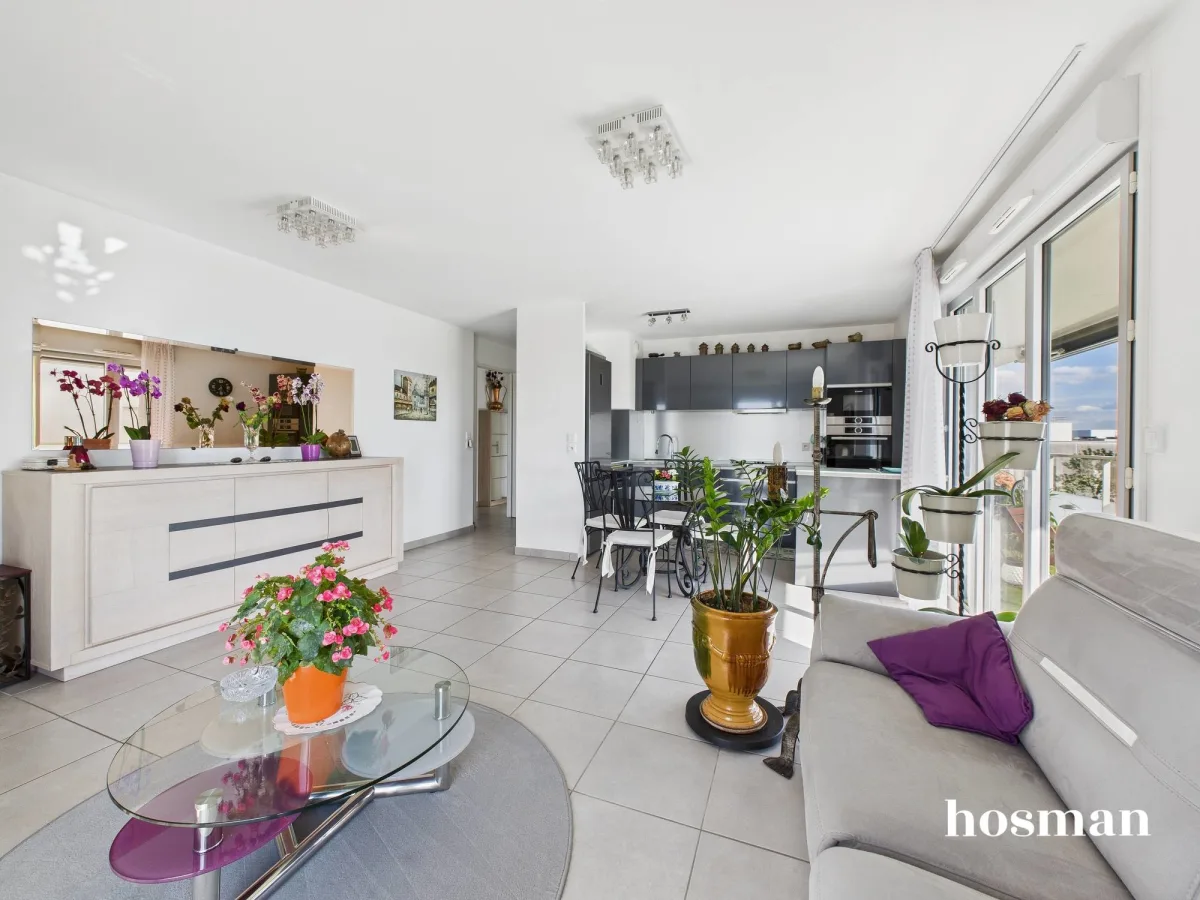 Appartement de 97.07 m² à Bordeaux