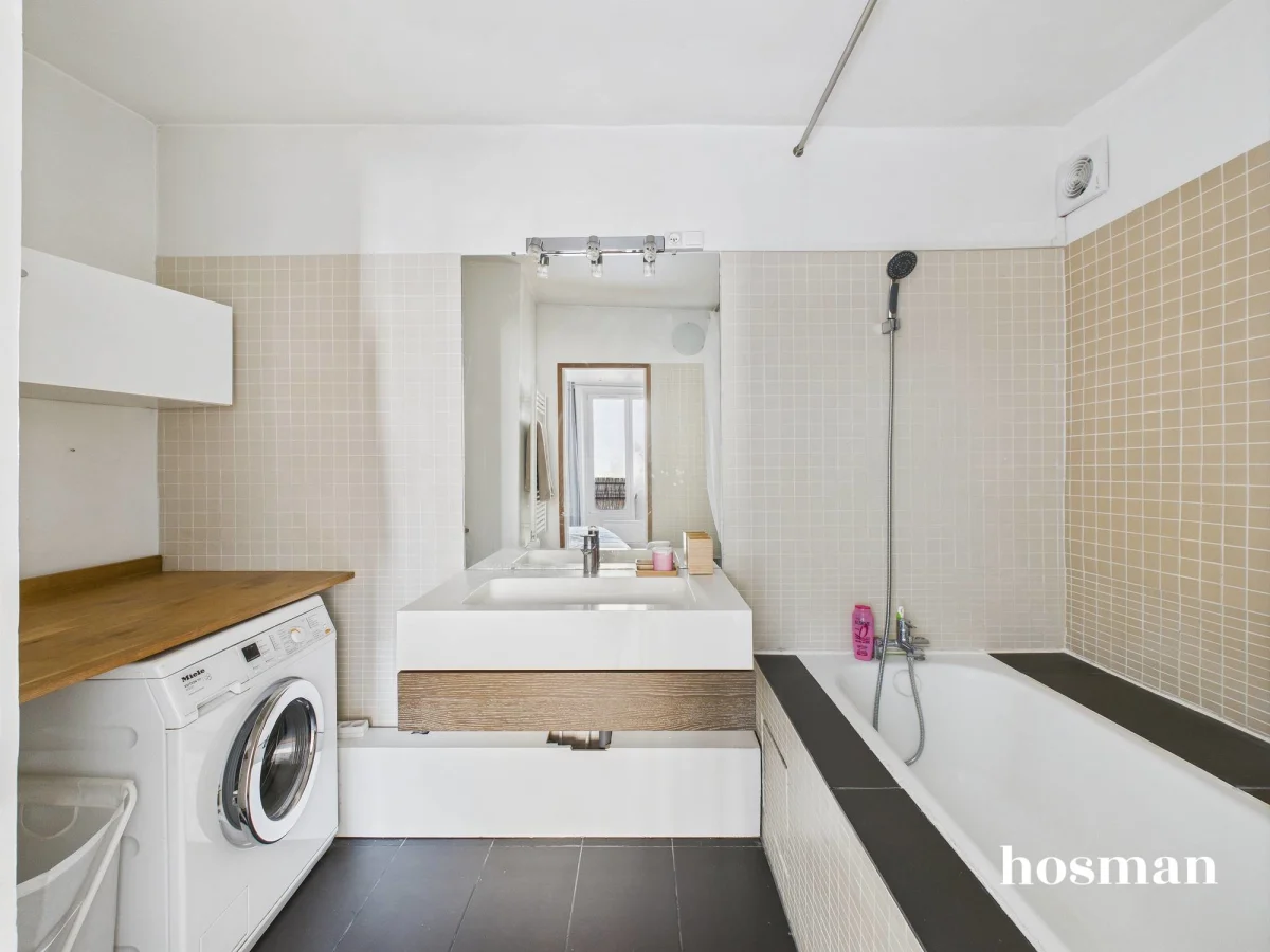Appartement de 48.9 m² à Paris