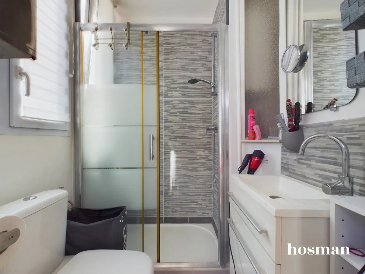 Appartement de 27.5 m² à Paris