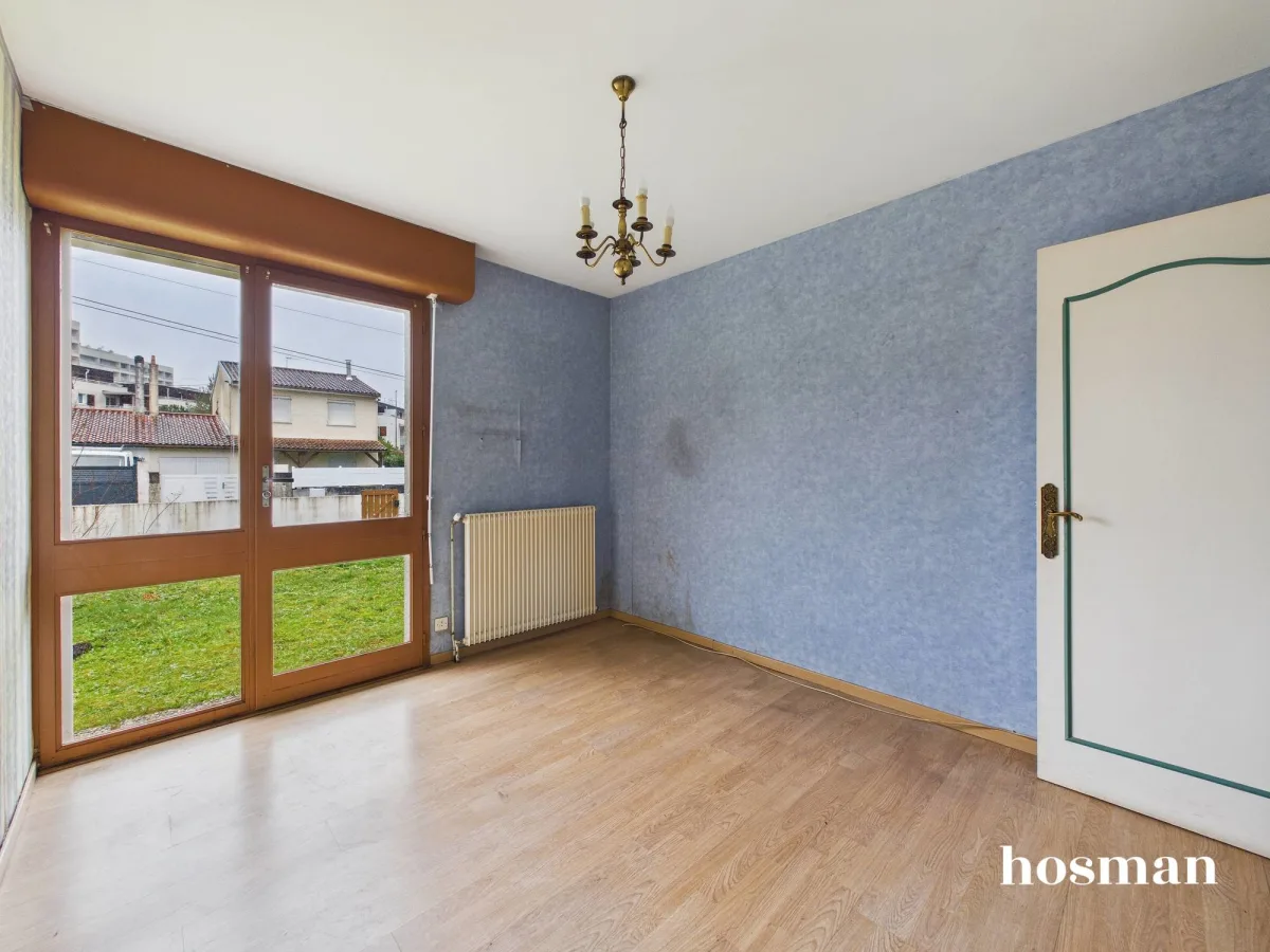 Maison de 100.0 m² à Gradignan