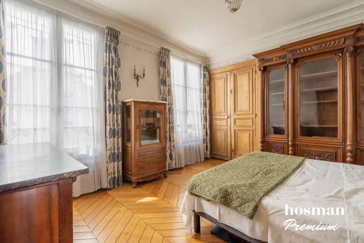 Appartement de 150.0 m² à Paris