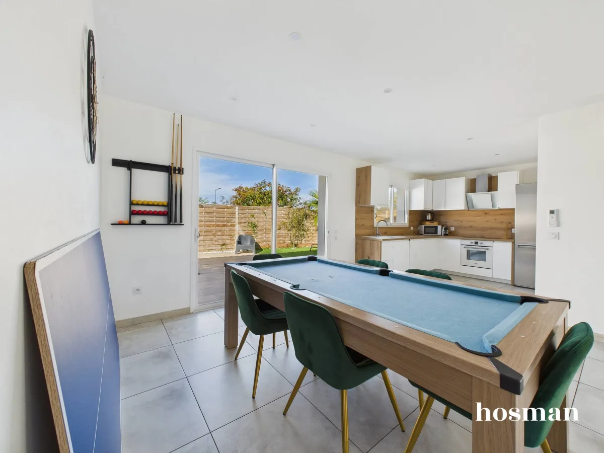 Maison de 106.0 m² à Ambarès-et-Lagrave