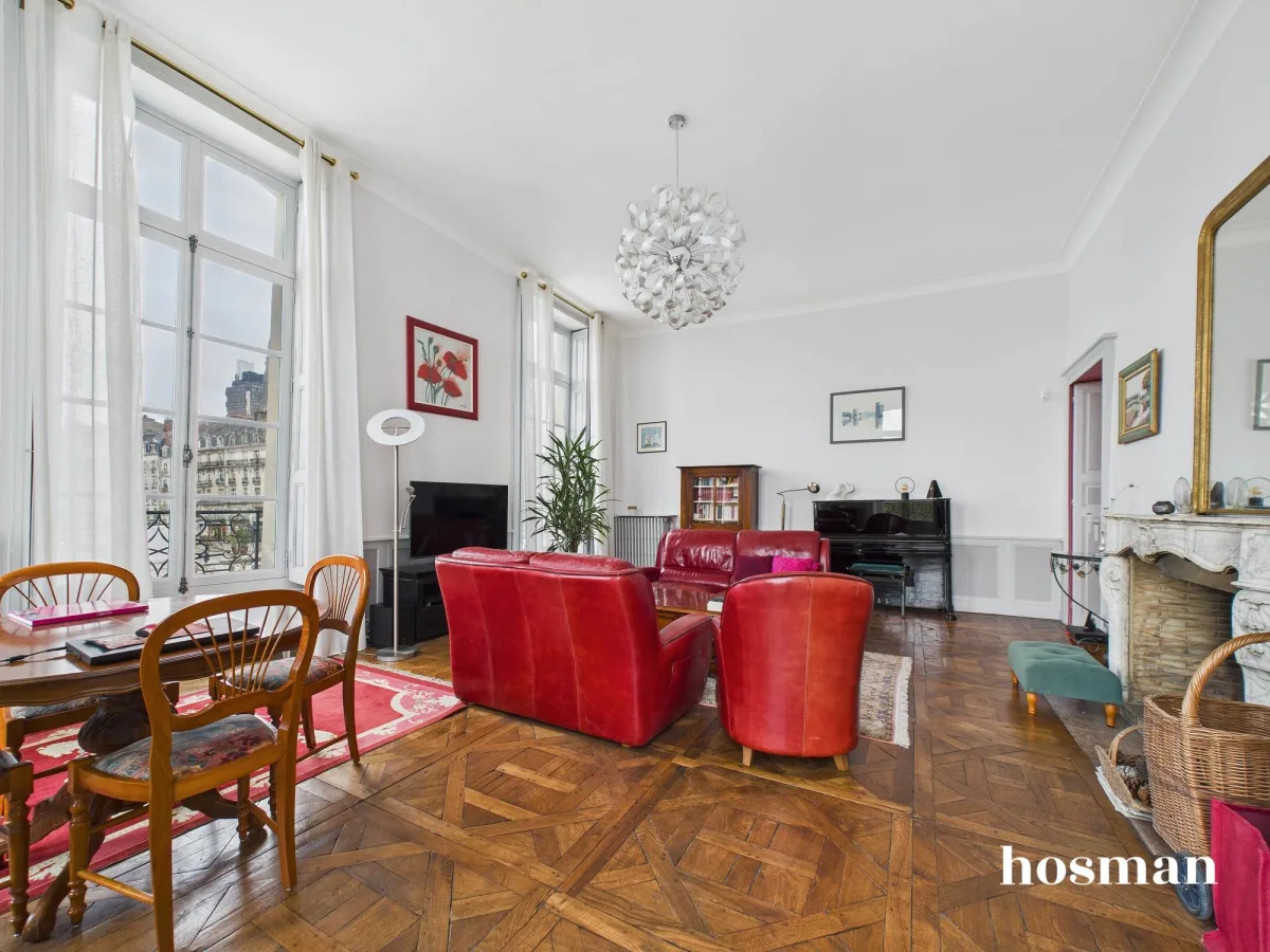Appartement de 126.8 m² à Nantes