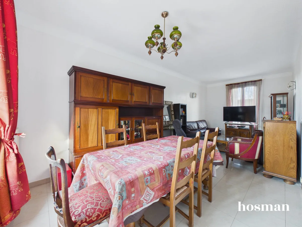 Maison de 100.0 m² à Villemomble