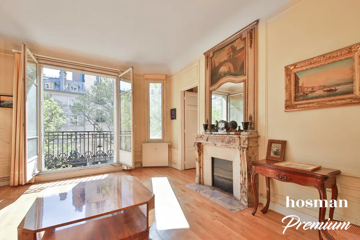 Appartement de 166.0 m² à Paris