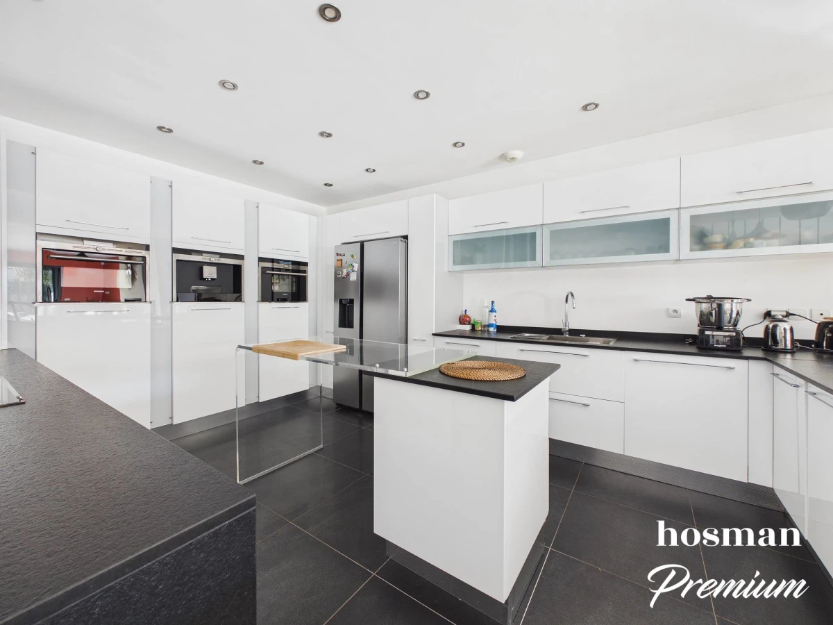 Maison de 160.0 m² à Bordeaux