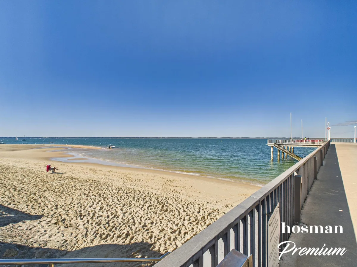 Maison de 300.0 m² à Arcachon