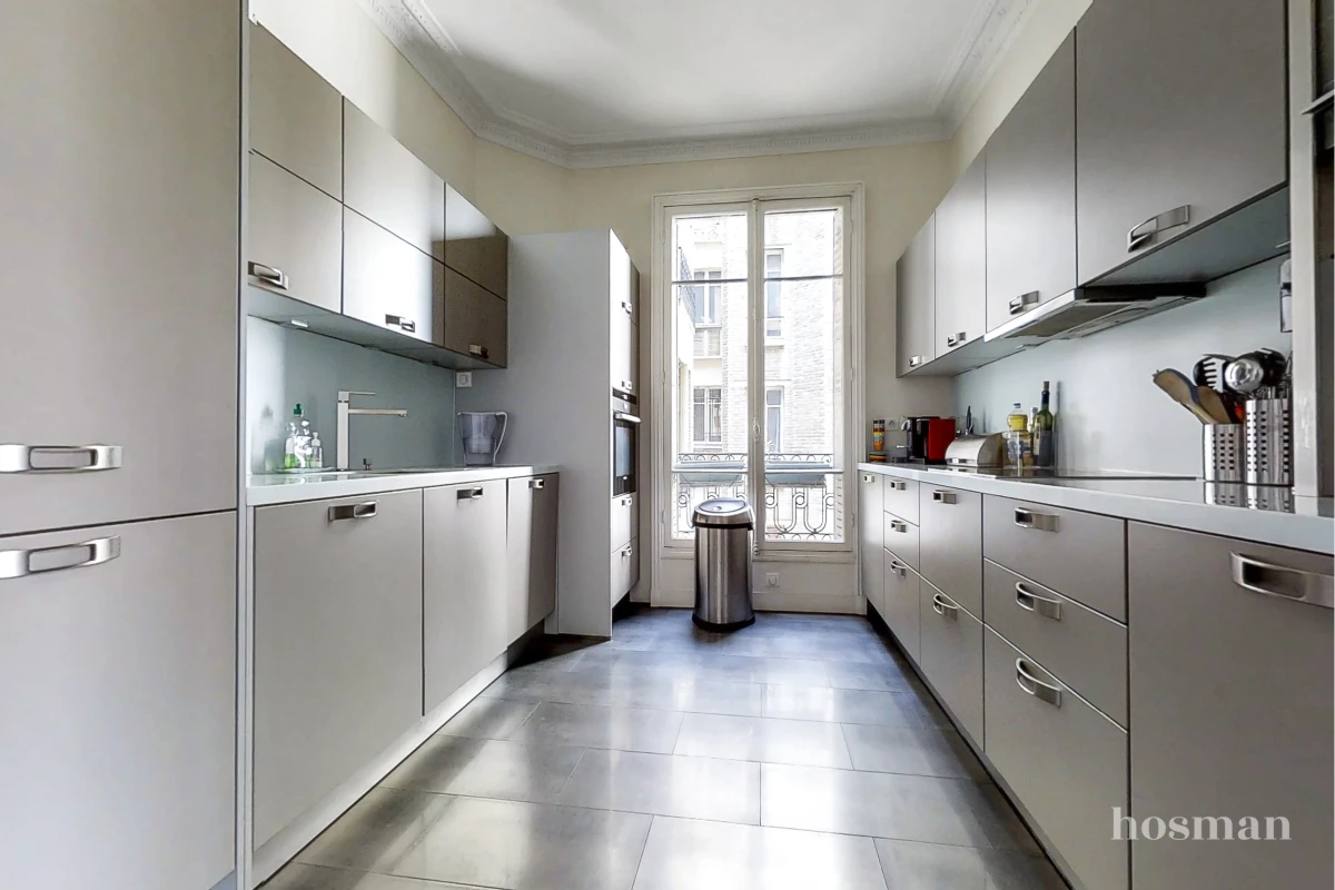 Appartement de 147.0 m² à Paris